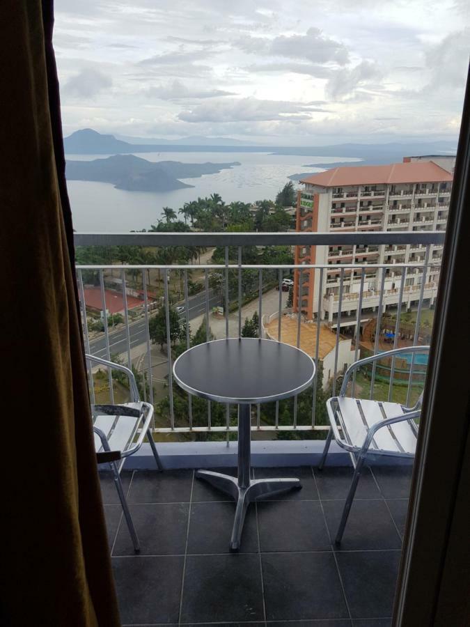 Milagrosa Apartment Tagaytay City Екстериор снимка