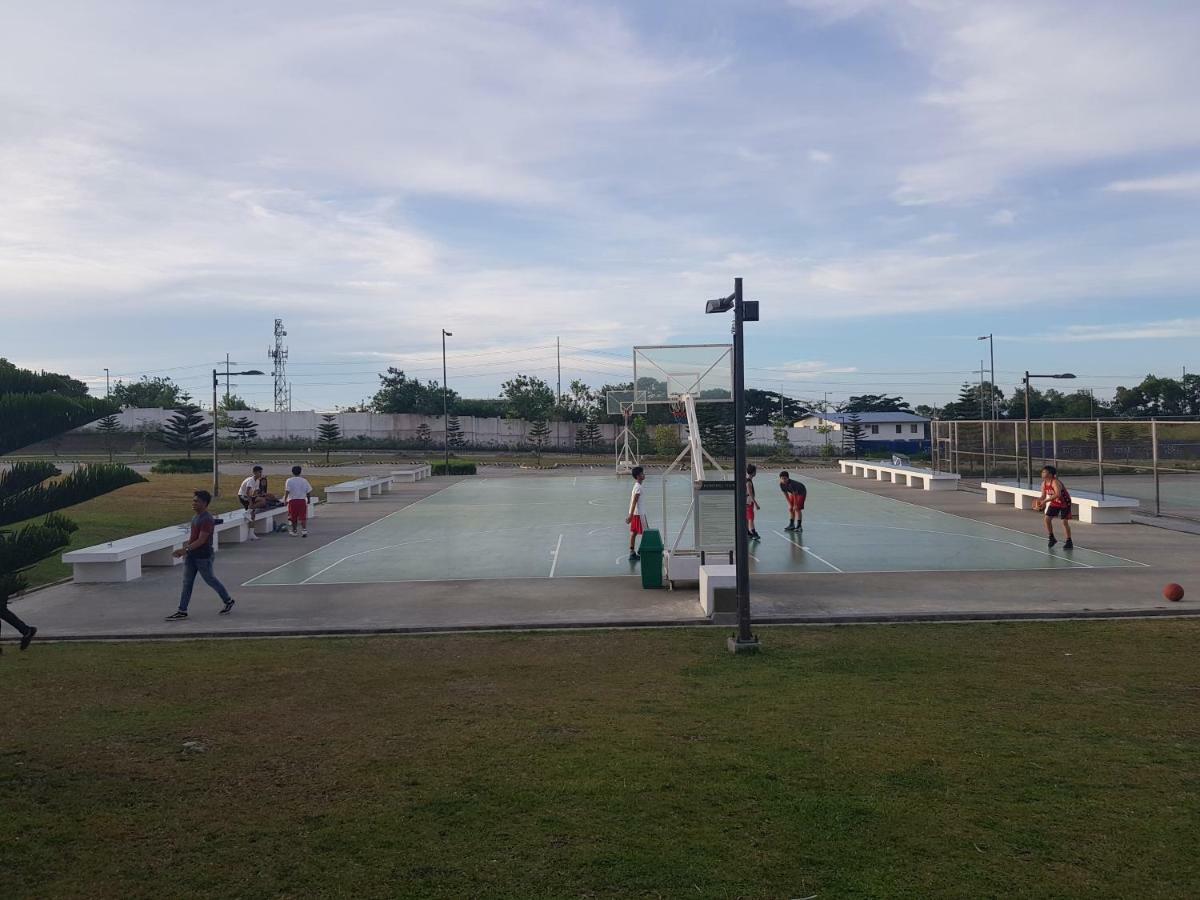 Milagrosa Apartment Tagaytay City Екстериор снимка